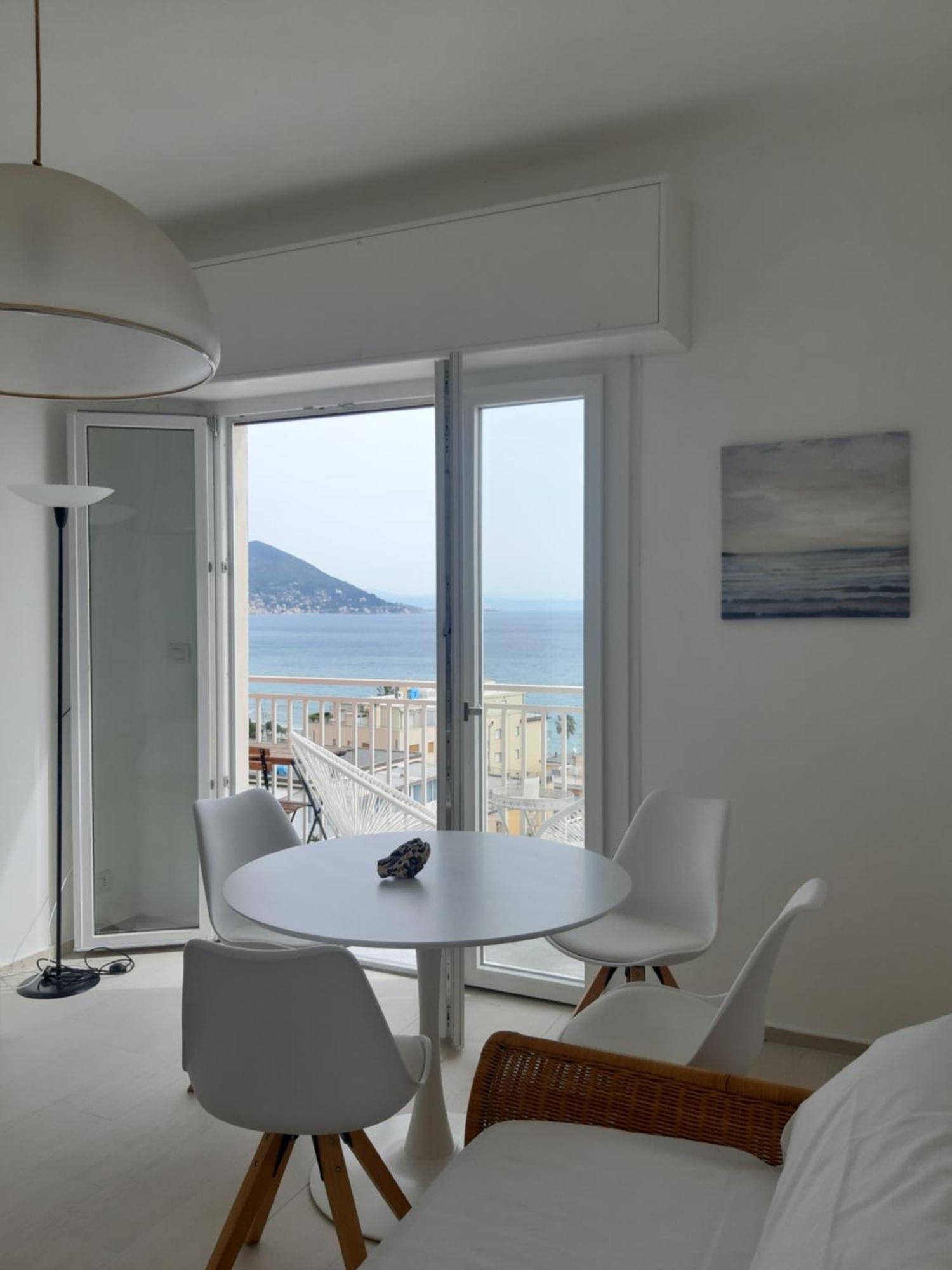 Villa Spectacular Sea View - 3 Minutes Walk From The Sea à Laigueglia Extérieur photo